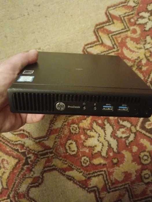 Computer HP pro desk 400 g2 i3 gen  a 6 -a 8 gb ram 500 gb hdd