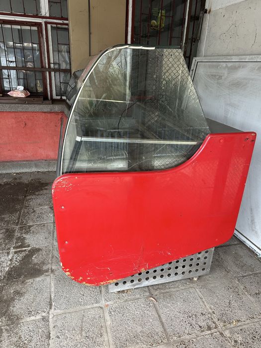 Витрина за  сладолед