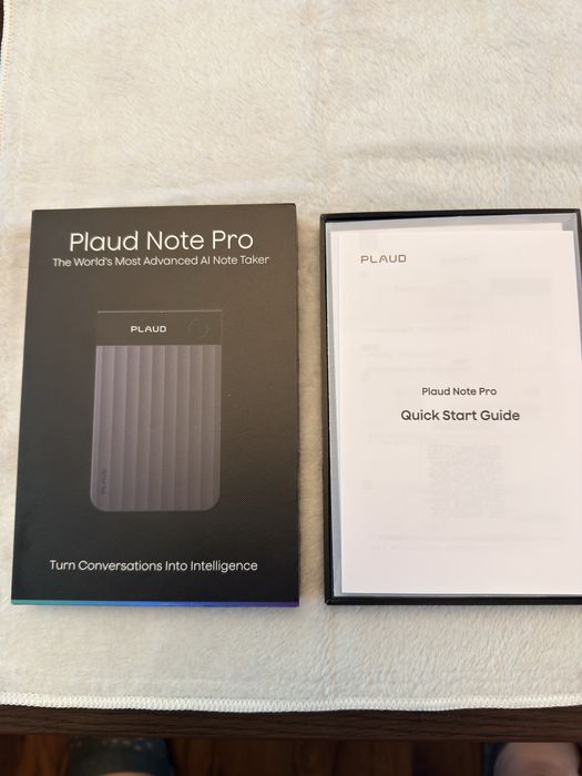 Професионален диктофон,преводач  с Al   Plaud Note Pro