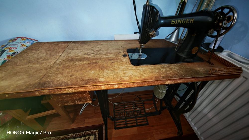 SINGER. mașină de cusut