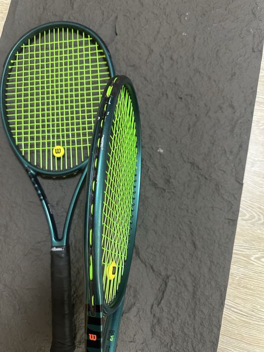 Тенис ракета Wilson Blade v9 305 гр 2 бр