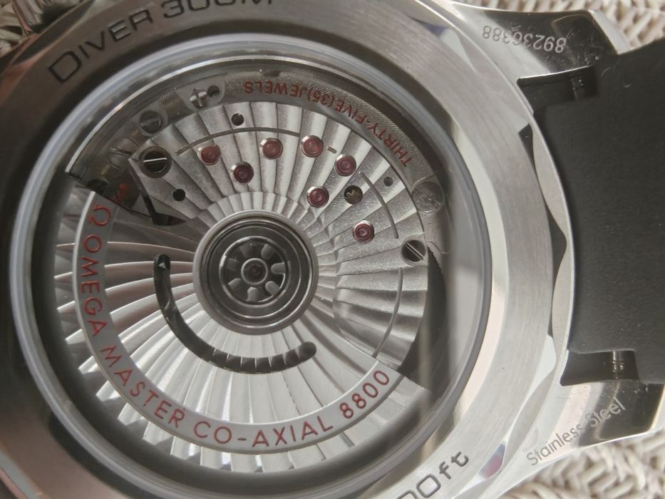 Omega Seamaster Diver 300M Co-Axial Master Chronometer
