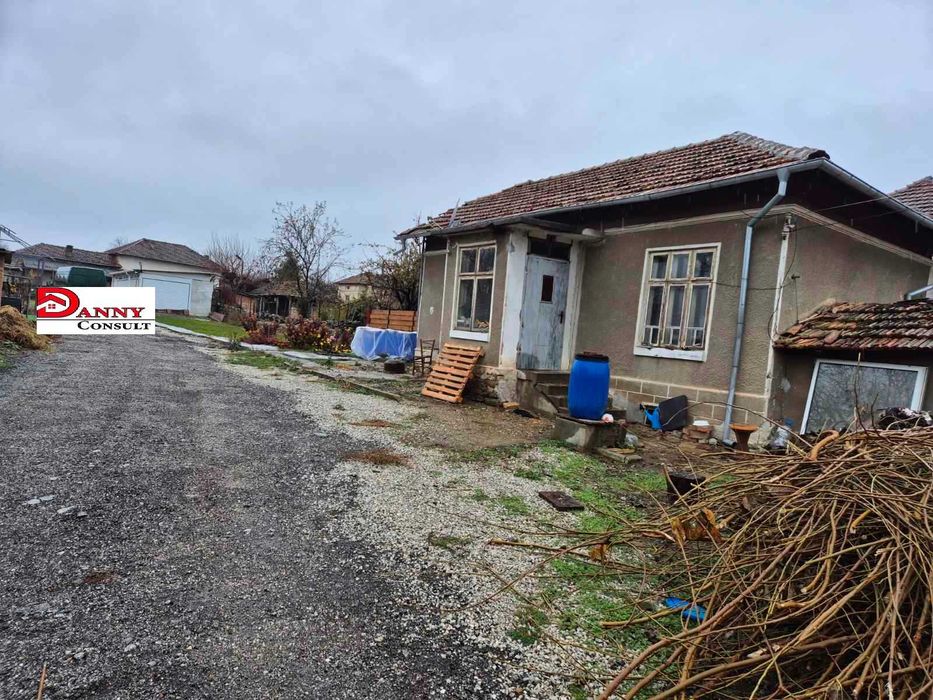 Продава се Къща в Велико Търново, Акация - 100 кв.м за 317 €/кв.м - Снимка #1