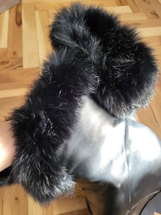 Дамски зимни боти.