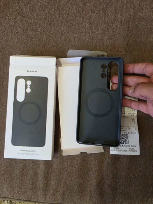Продавам оригинален Калъф за Samsung S26 Ultra, Silicone Magnet Case, черен