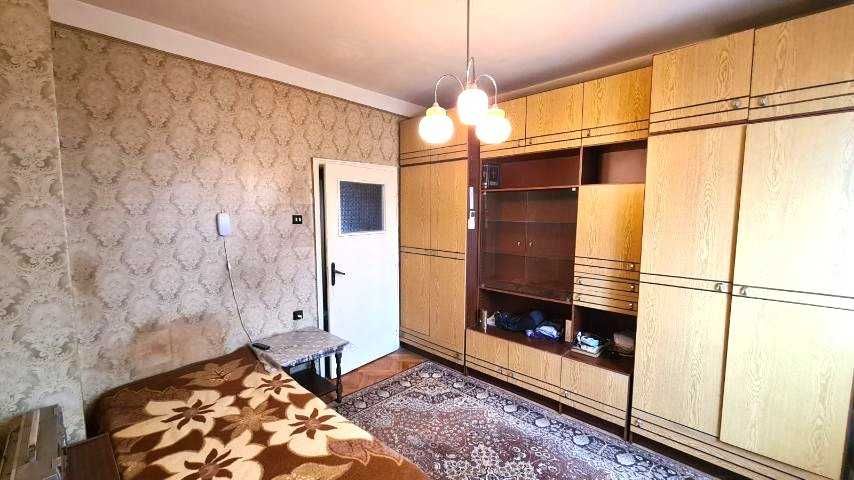 Продава се Двустаен апартамент в Русе, Здравец - 60 кв.м за 1125 €/кв.м - Снимка #2