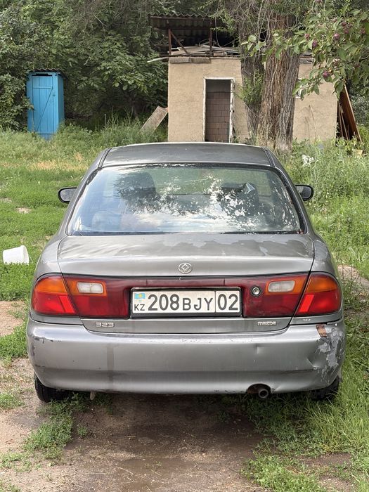 Продам Мазду 323