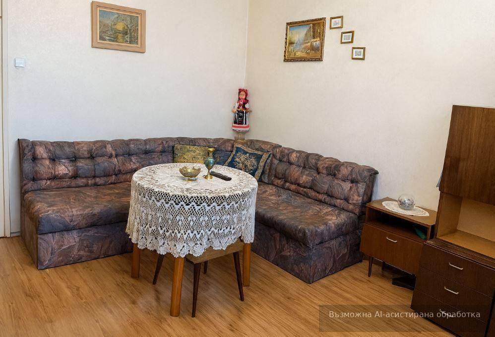 Дава се под наем Тристаен апартамент в Варна, Цветен квартал - 94 кв.м за 548.25 € - Снимка #3