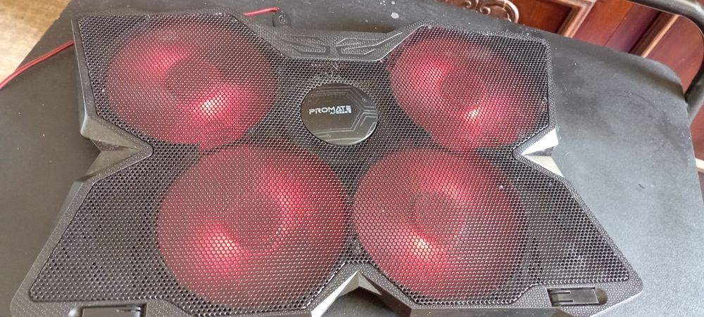 Laptop Lenovo Gaming - Ventilator Extern + Mouse CADOU