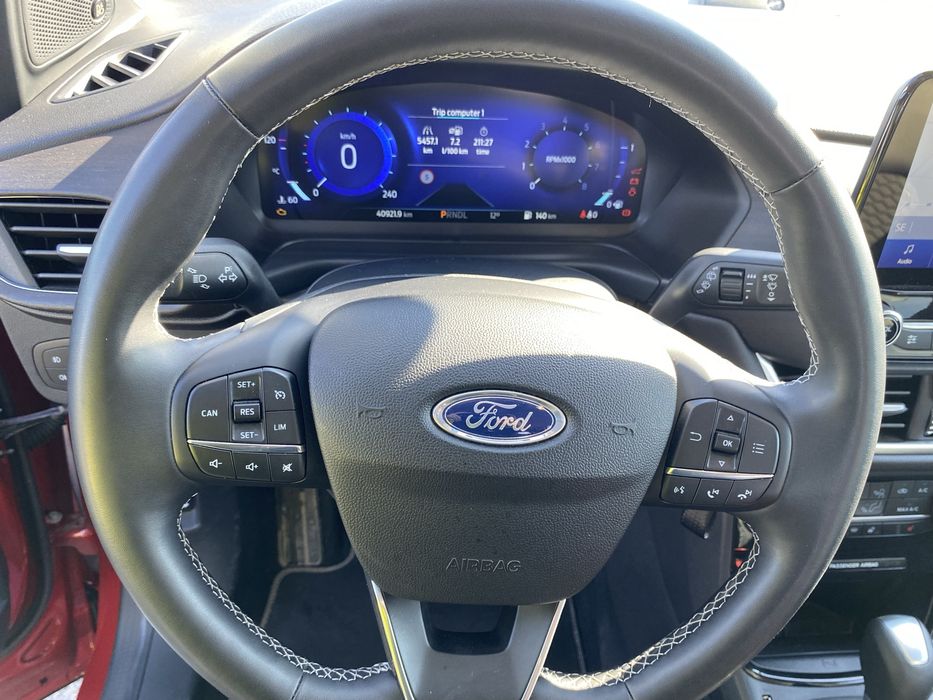 Ford Puma EcoBoost mHEV Titanium X - Echipare Top