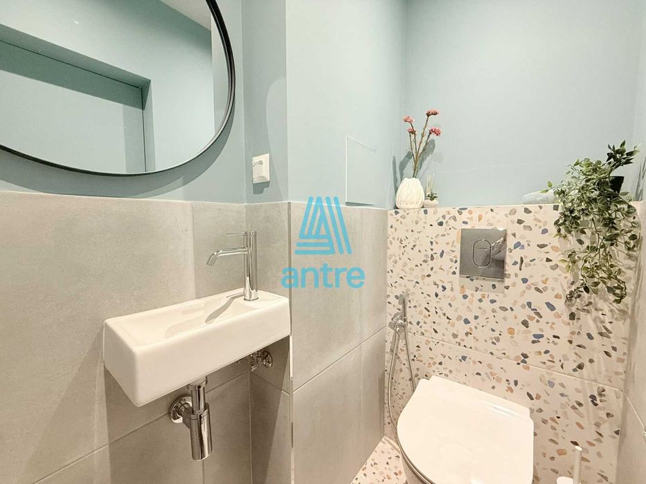 Продава се Тристаен апартамент в София, Борово - 87 кв.м за 3449 €/кв.м - Снимка #15