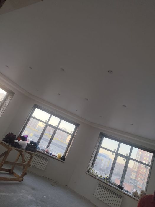 Натяжные потолки