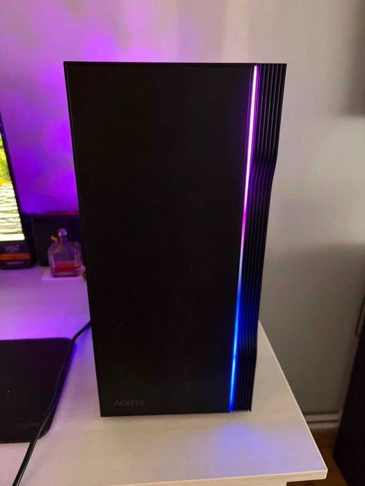 PC Gaming + Monitor + CADOU mouse și tastatură