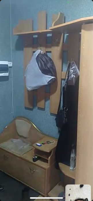 Шкаф прихожая, дарю