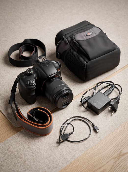 Беззеркальный фотоаппарат Sony Alpha A3000 Kit 18-55mm