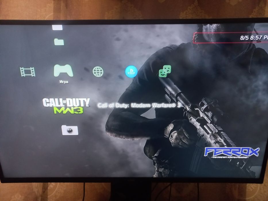 PS3 slim ideal holati 2 djoystik bor o'yinlar yozilgan 19 ta o'yinlari