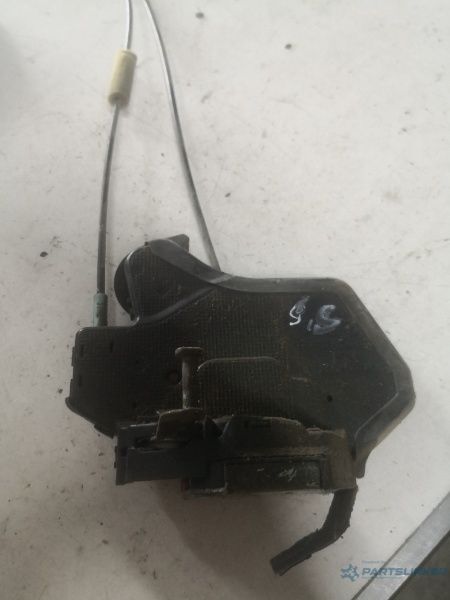 Broasca Usa Stanga Spate Toyota Hilux Vii Pickup (_N1_, _N2_, _N3_) [