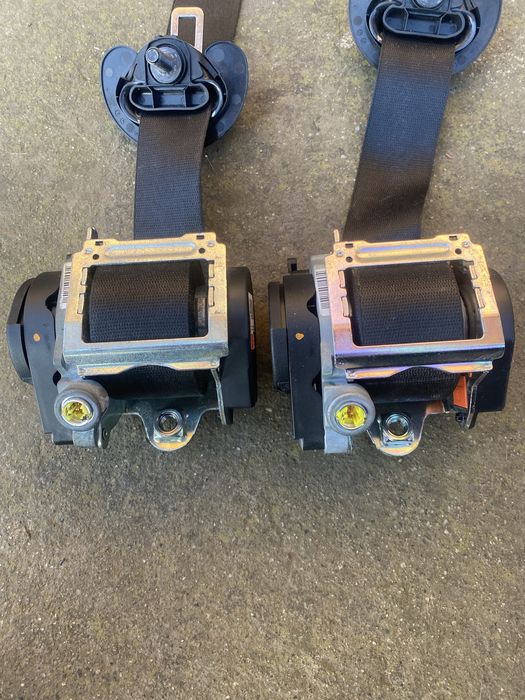 Centura de siguranta Bmw f10 f11 stanga/dreapta fata