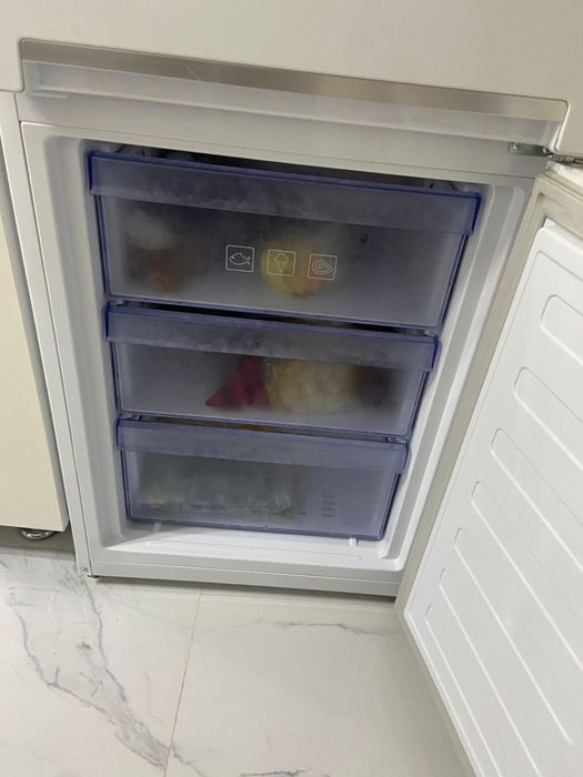 Холодильник почти как новый