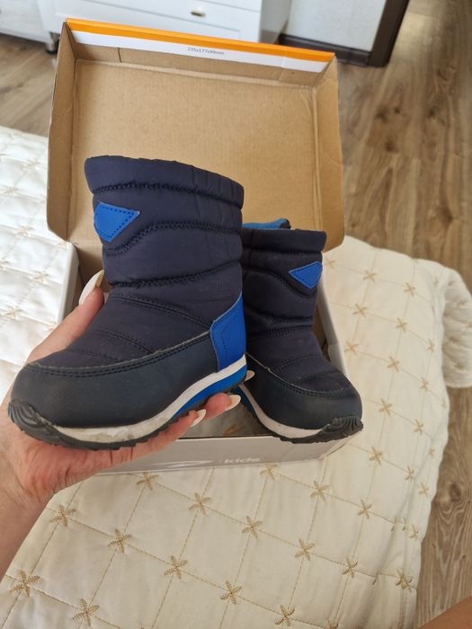 Зимние детские сапоги