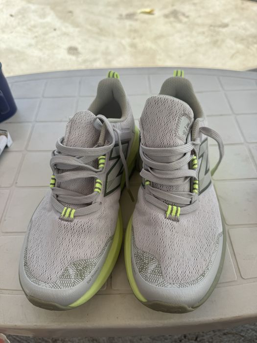 Маратонки NEw  Balance