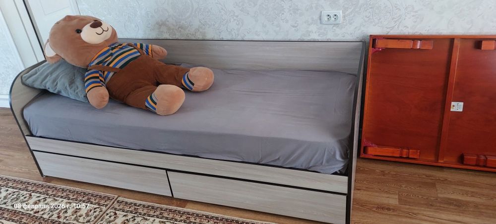 Кровать односпальная