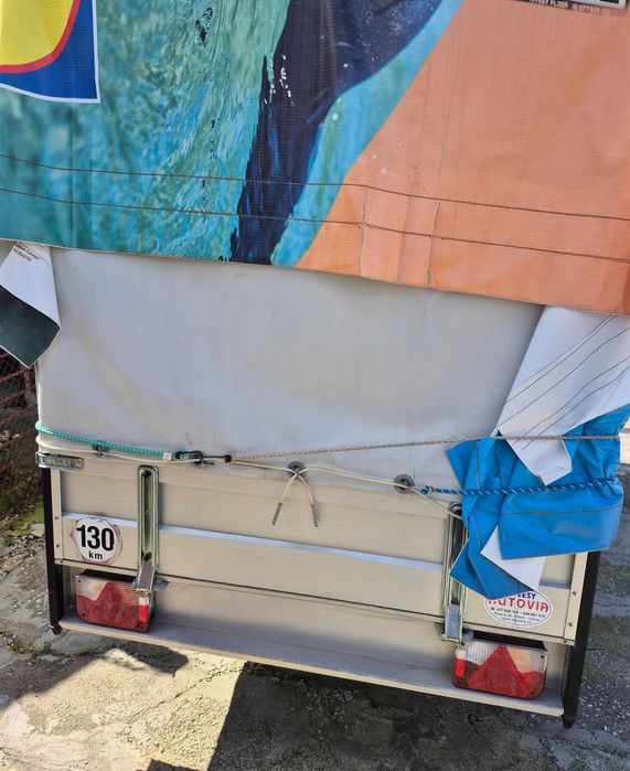 Ремарке за лек автомобил