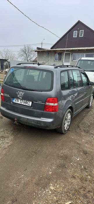 Vw touran 7 locuri