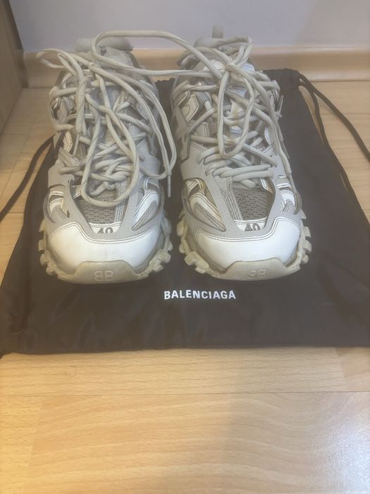Balenciaga track
