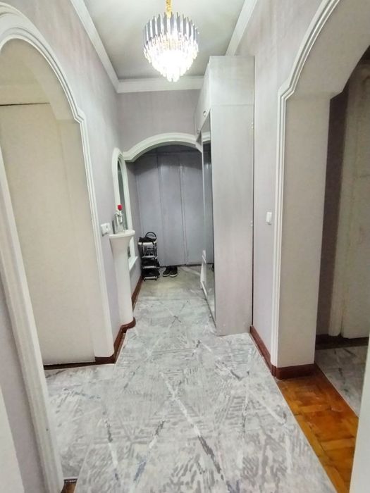 Uy sotiladi tinchlik metro