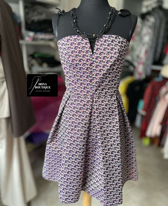 Дамски бутикови рокли