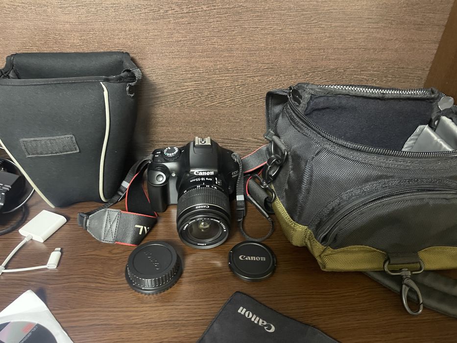 Canon EOS 1100D + obiectiv 18–55mm + geantă – kit complet