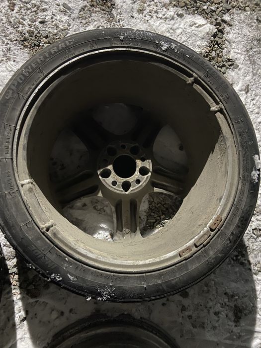 Три диска оригинальные р18 мерседес