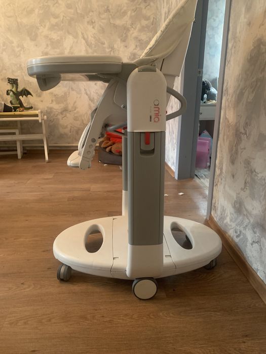 Столик для кормления