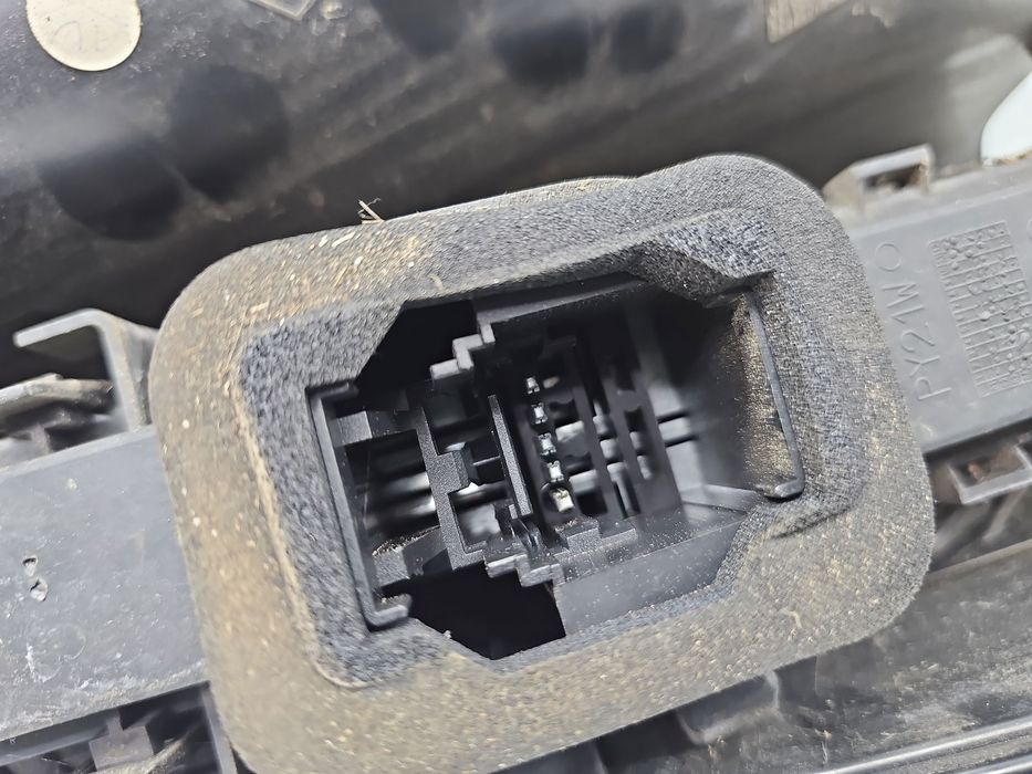 Stop aripa dreapta Renault Espace 4 [Fabr 2002-2014] 8200394724