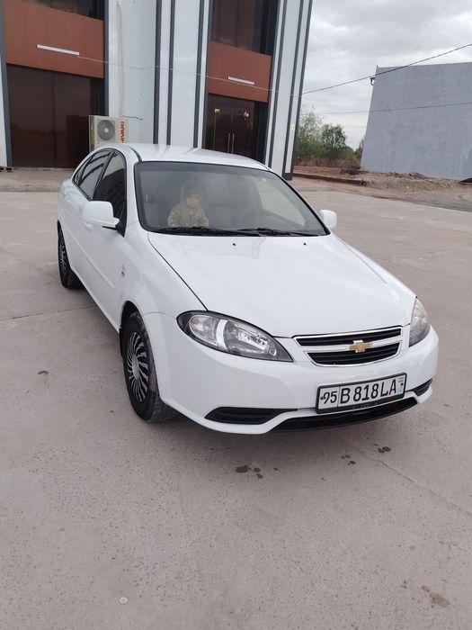 Срочно сотилади.