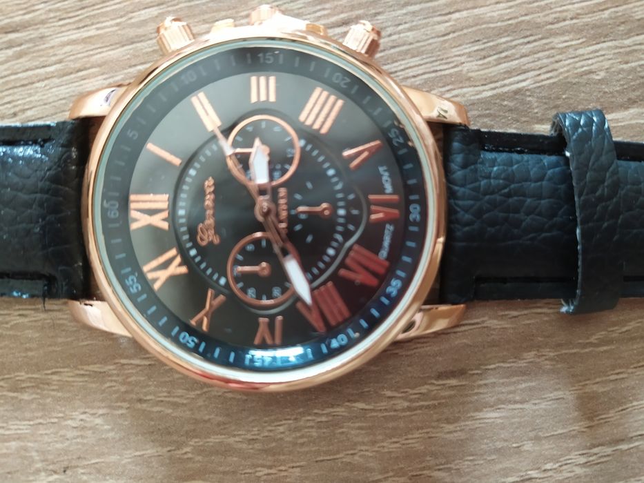 Стилен нов часовник