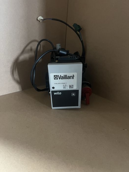 Pompa recirculara vaillant in stare perfecta de fuctionare