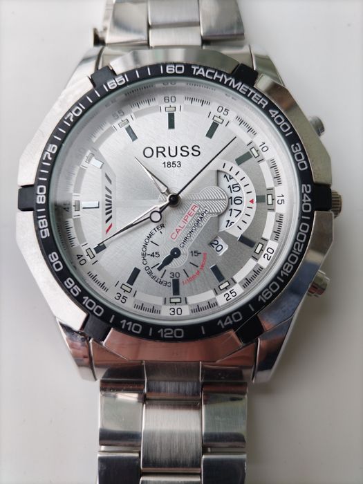 Стилен мъжки часовник