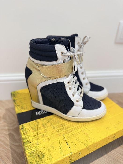 Продам кроссовки женские Antonio Biaggi, Италия