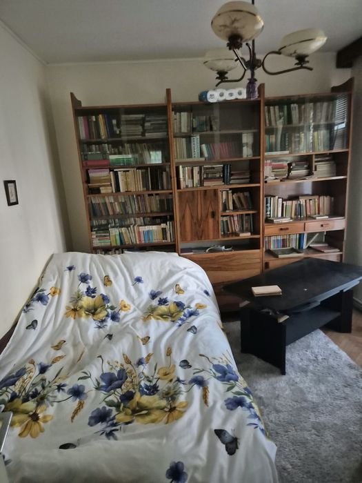 Apartament ultracentral 3 camere decomandat Onești
