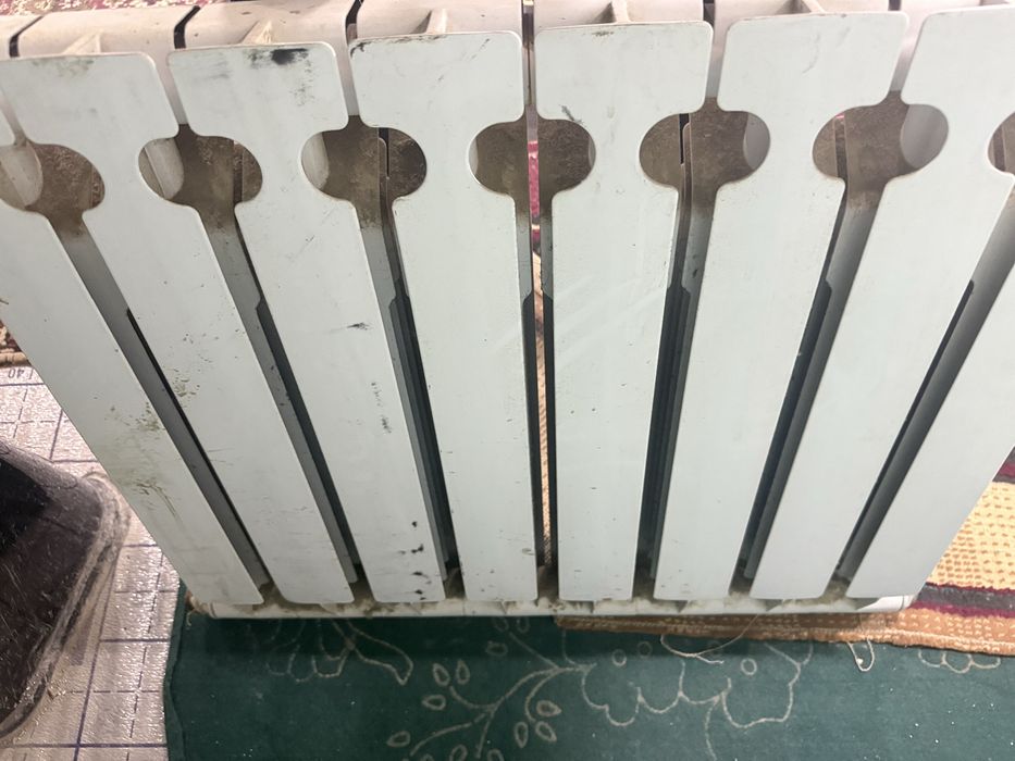 Продается батареии атапление