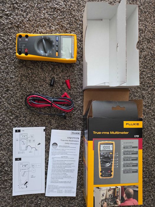 Fluke 175 True RMS Multimeter