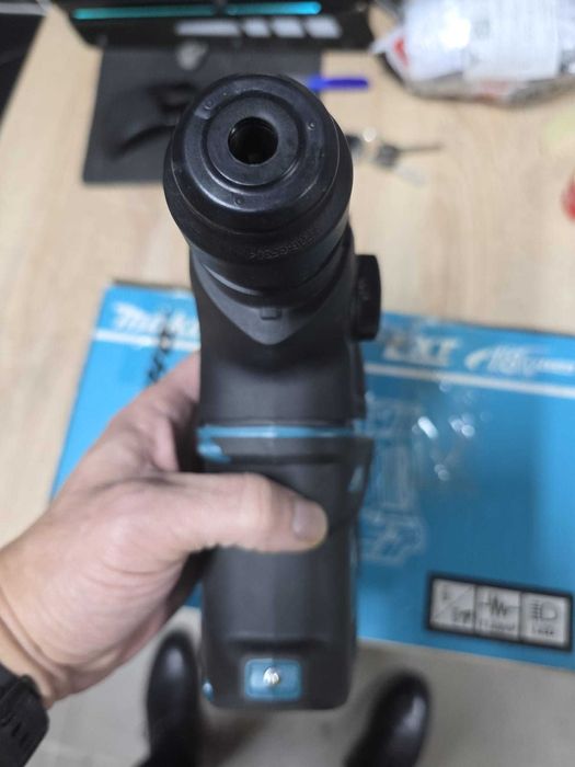 Ciocan Rotopercutor Makita DHR171Z SDS Plus 18V 1.2j 4800rpm