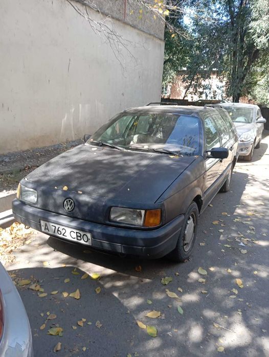Продам volkswagen Passat 1989года