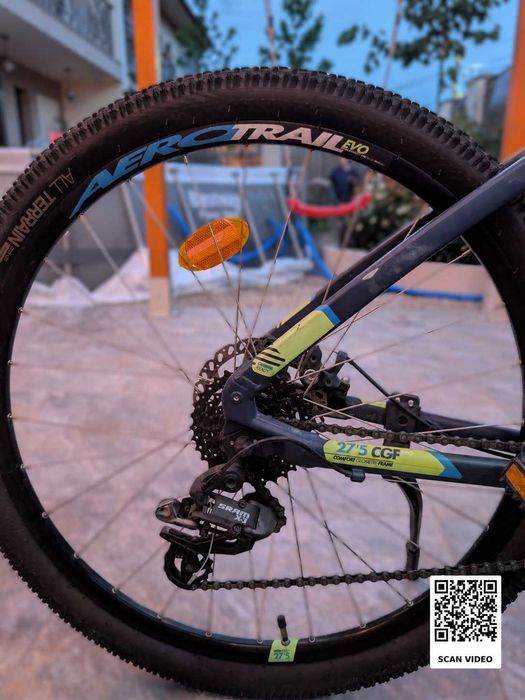 Bicicleta MTB B'Twin Rockrider 520, 27.5", marimea L, aluminiu, 24 viteze
