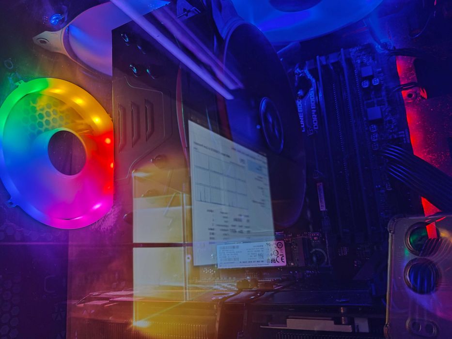 Ryzen 5500x3D, 16GB DDR4, GTX 1080 Ti, 700w пълно модулно + bonus механична клавиатура