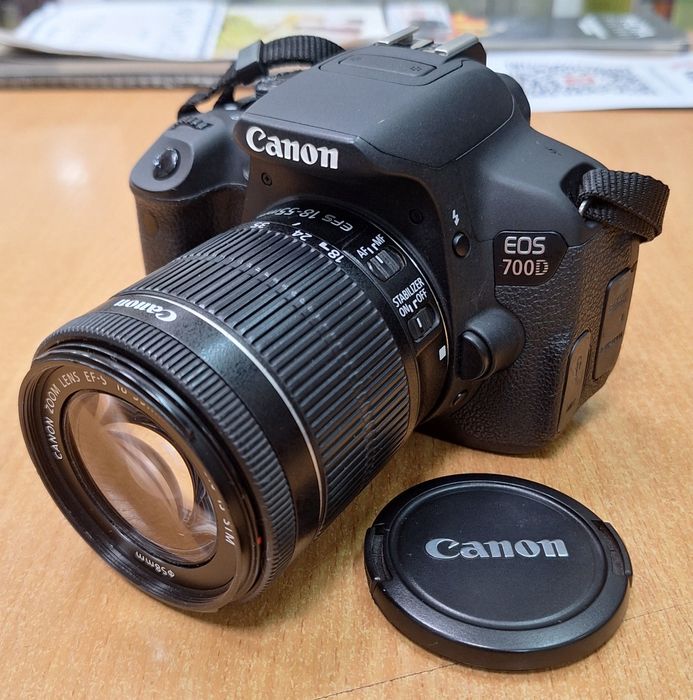 Canon 700D kit 18-55m IS,STM (18.1пик,сенс экран,Япония,сост отличное)