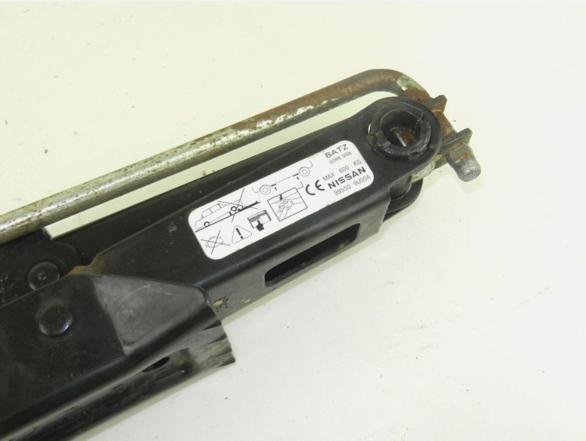 Cric auto Oem Nissan Note Micra  Cod produs OEM 99550-9U00A