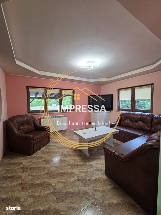 Se închiriază casă cu 4 dormitoare living bucatarie zona linistita